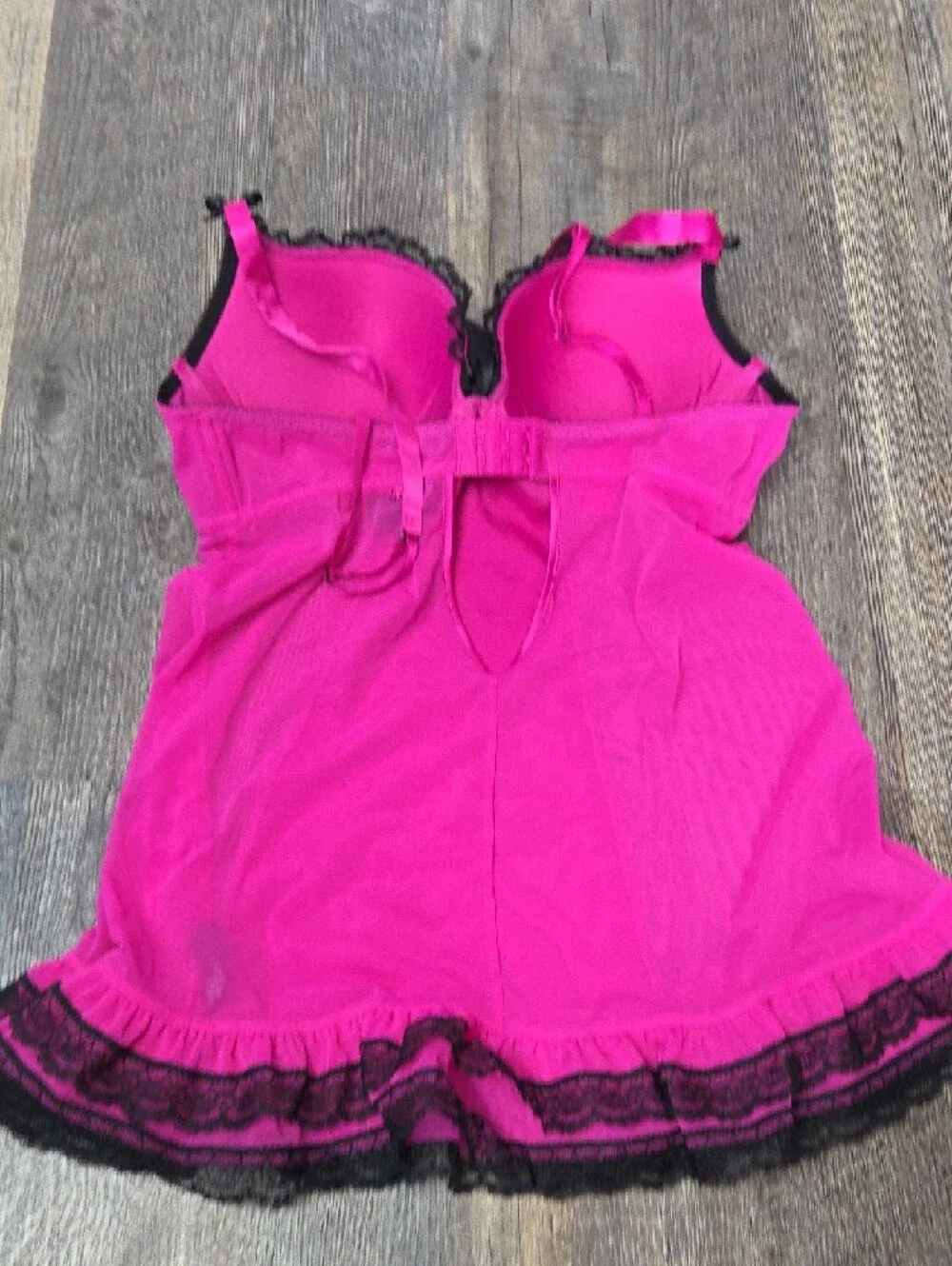 La SENZA Hot Pink Chemise with Black Lace Trim - Picture 4 of 8